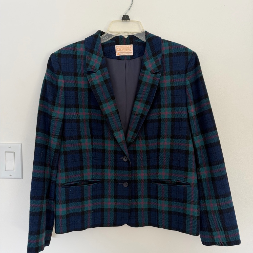 100% Wool Plaid Women's Blazer Jacket
